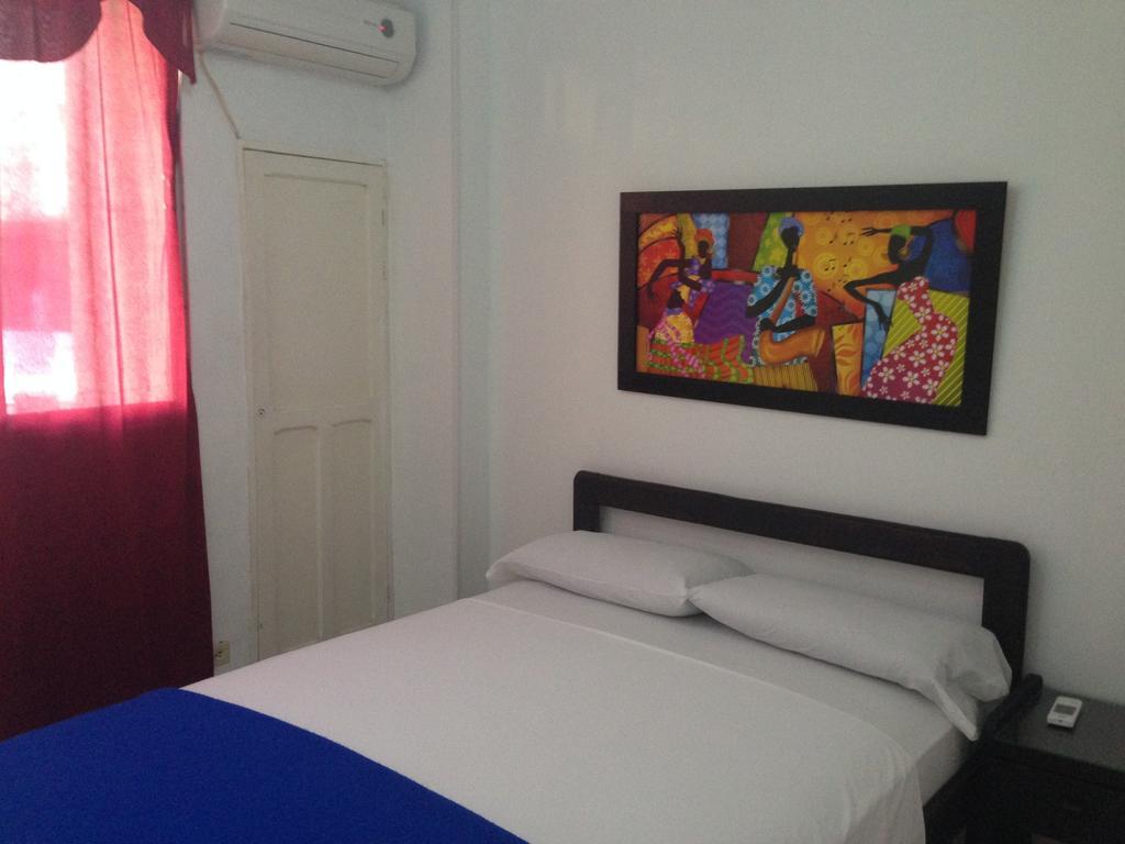 Hotel Tiskirama Rodadero Santa Marta  Rom bilde